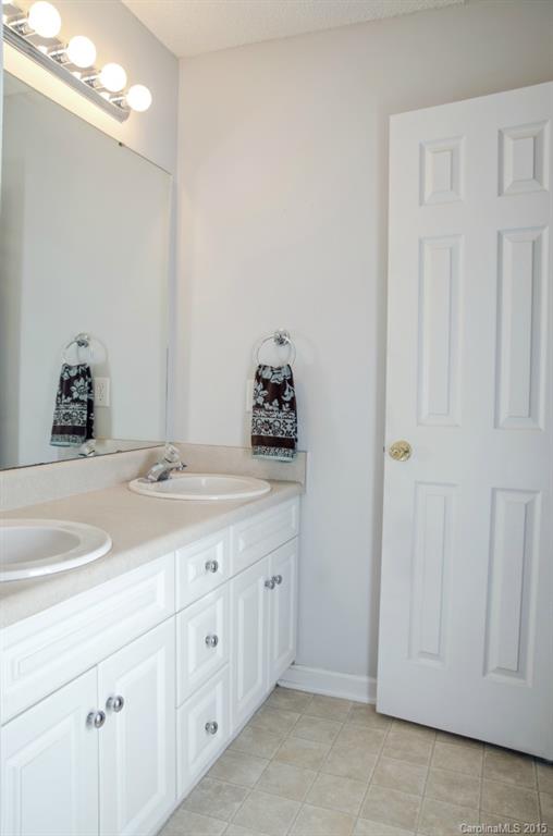 Hallmark Glen - Residential