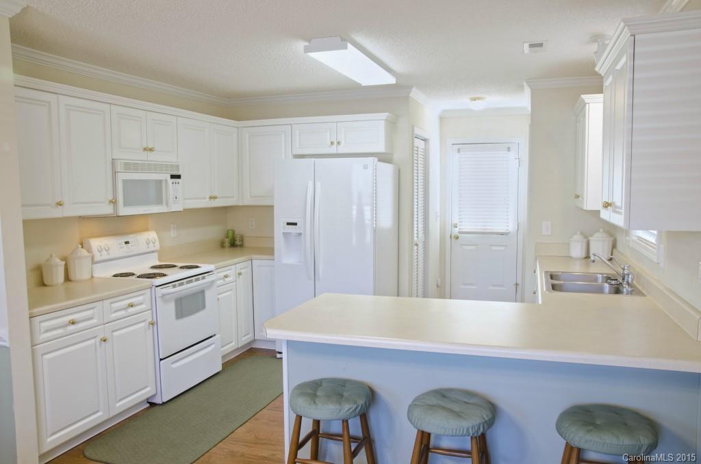 Hallmark Glen - Residential