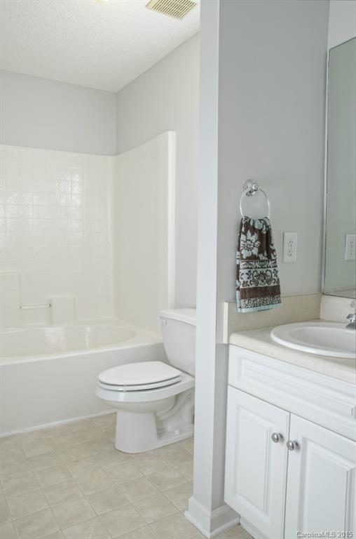 Hallmark Glen - Residential