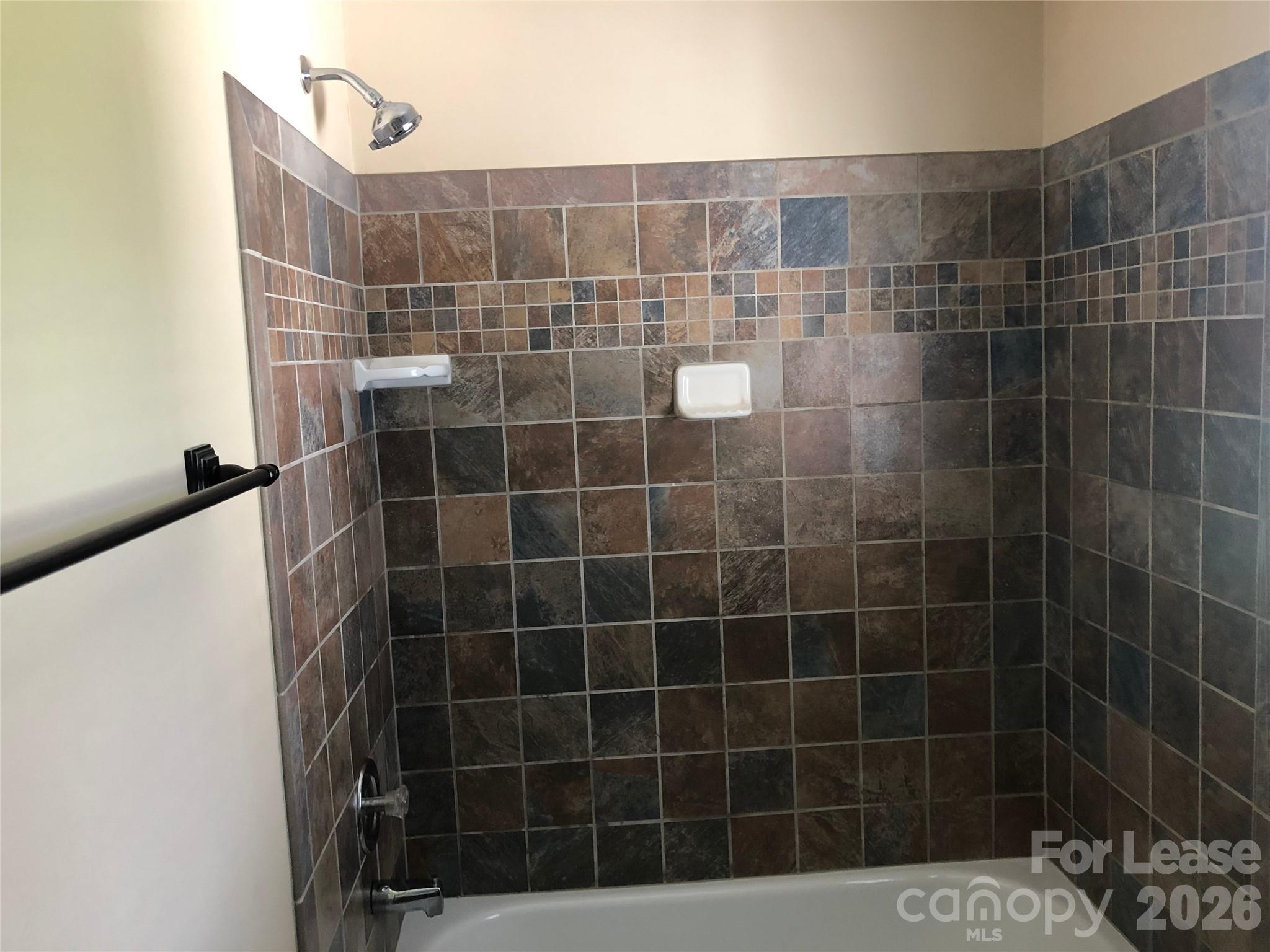 Glen Eagles - Residential Lease