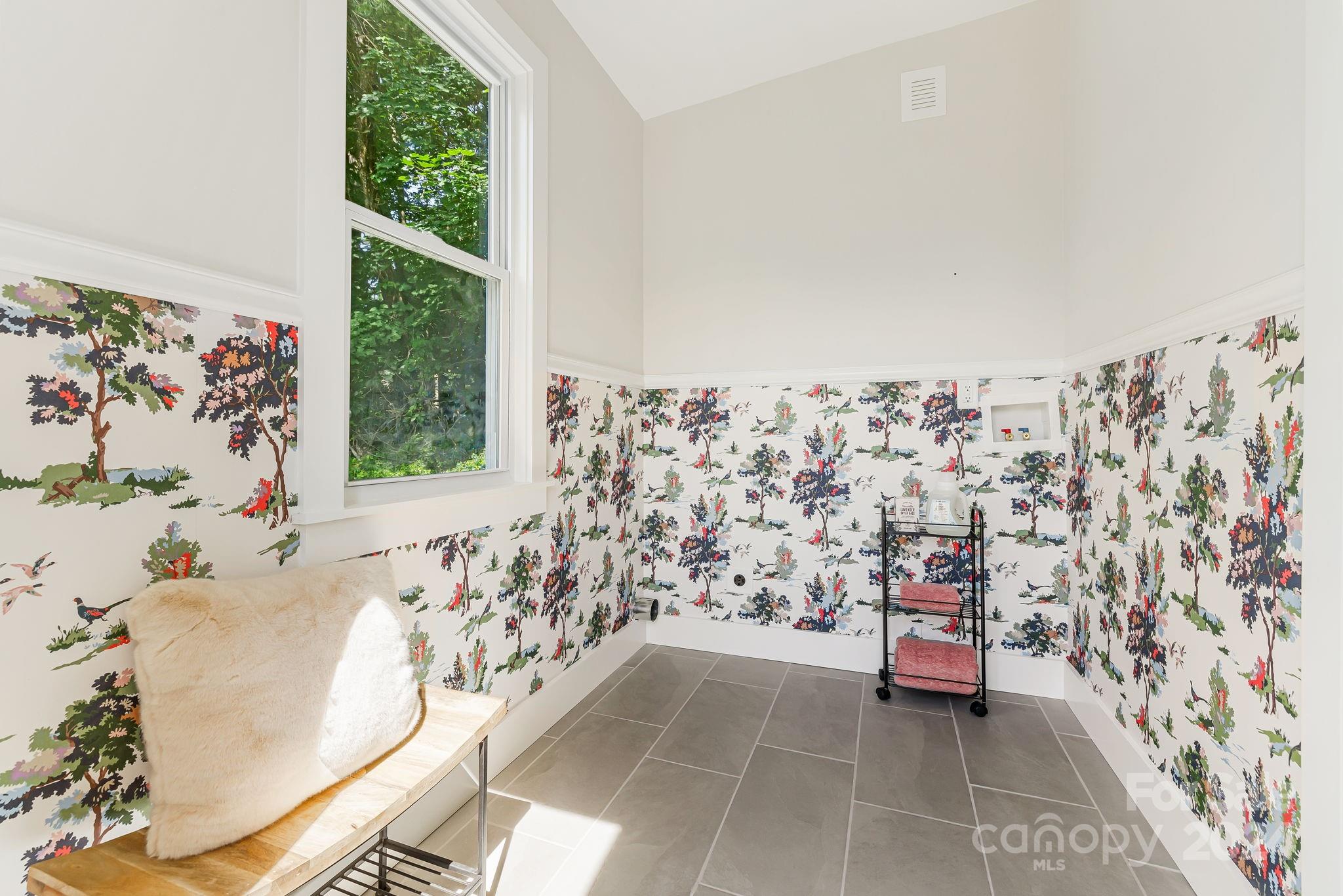 Haw Creek - Residential