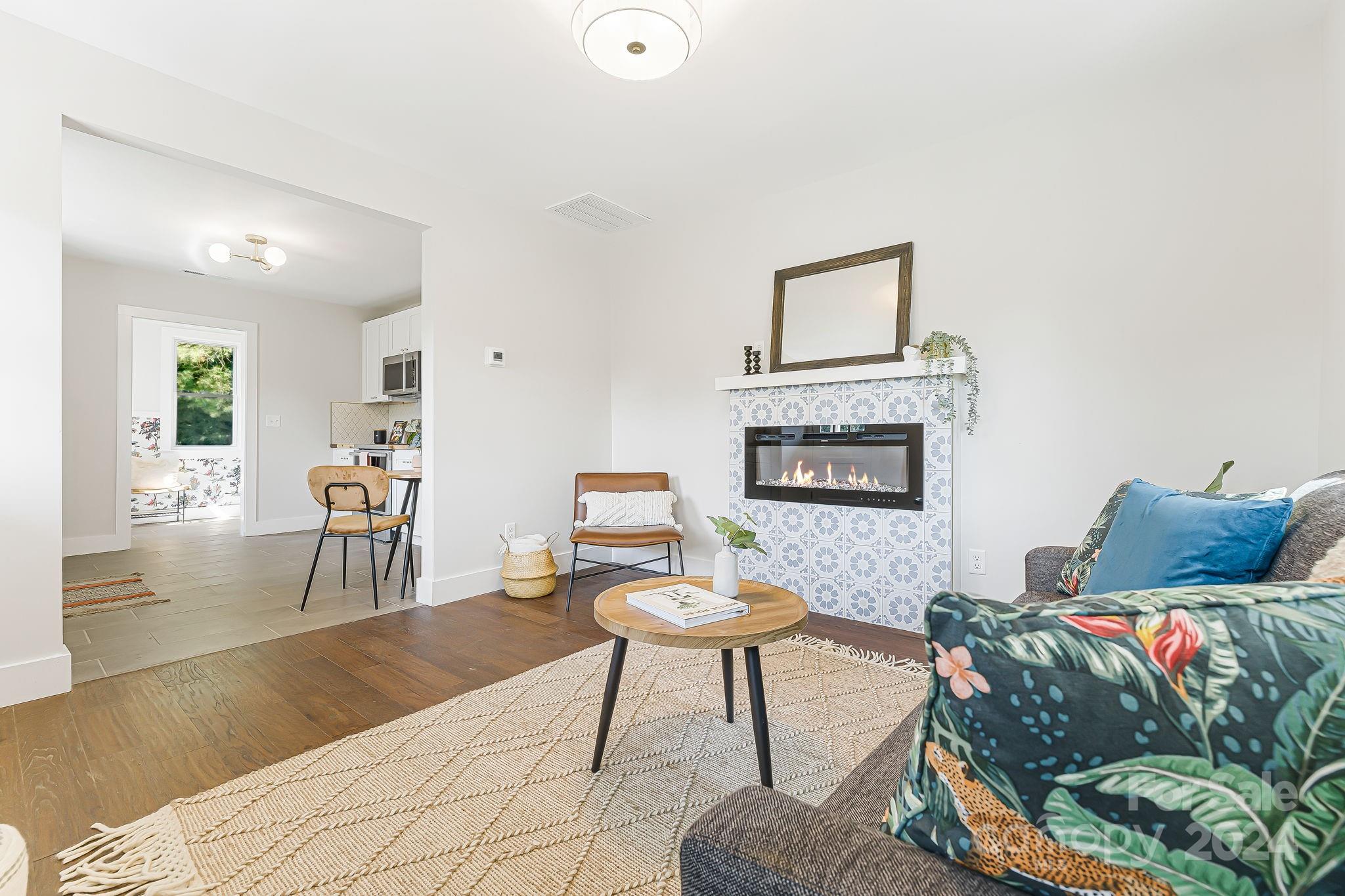 Haw Creek - Residential