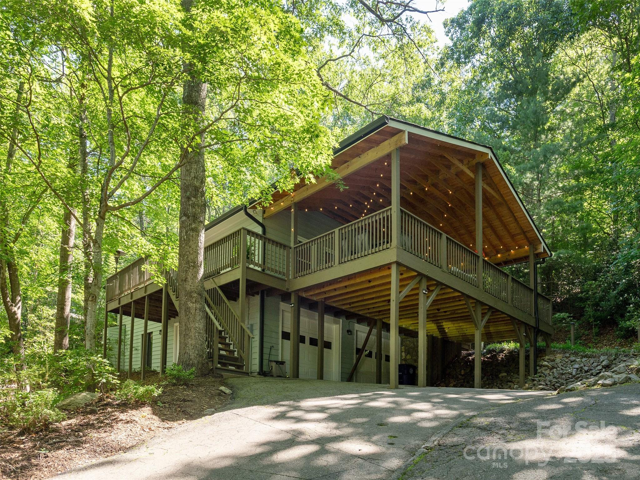 27 Walker Cove Road
