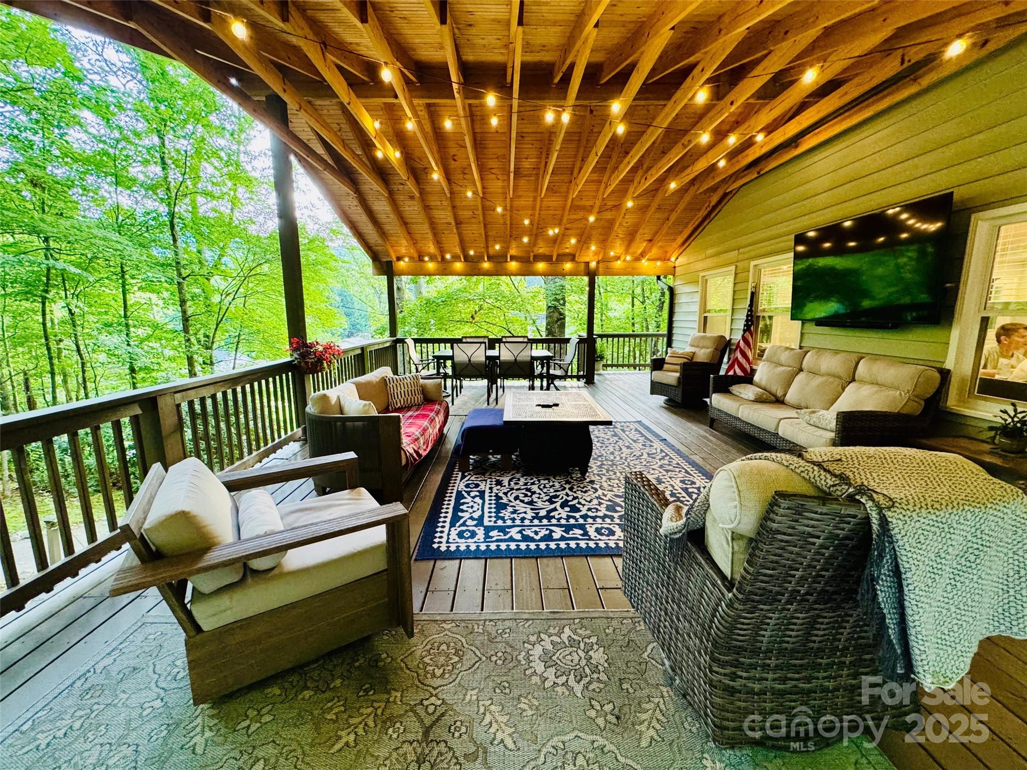 27 Walker Cove Road