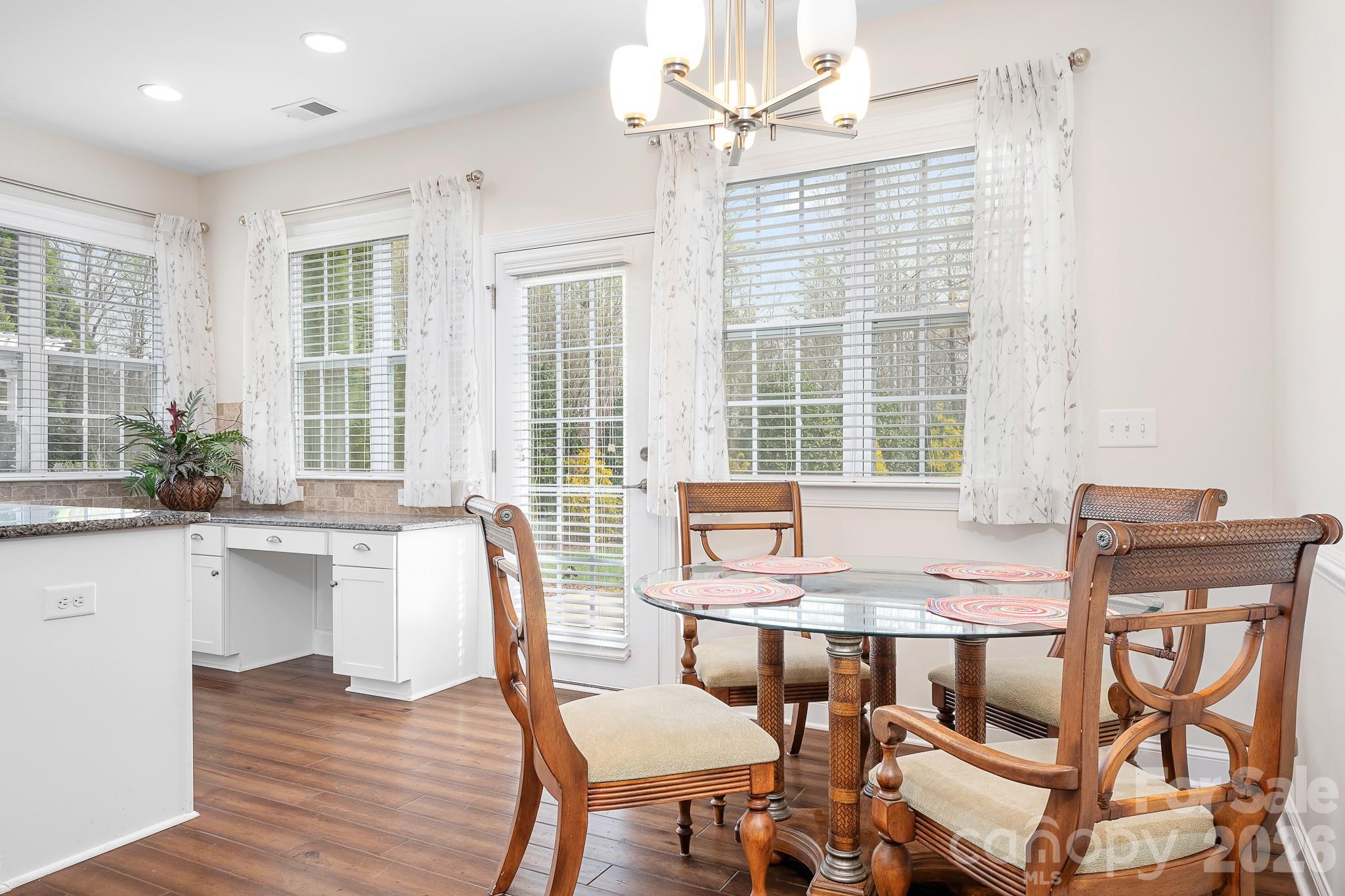 Baileys Glen - Residential