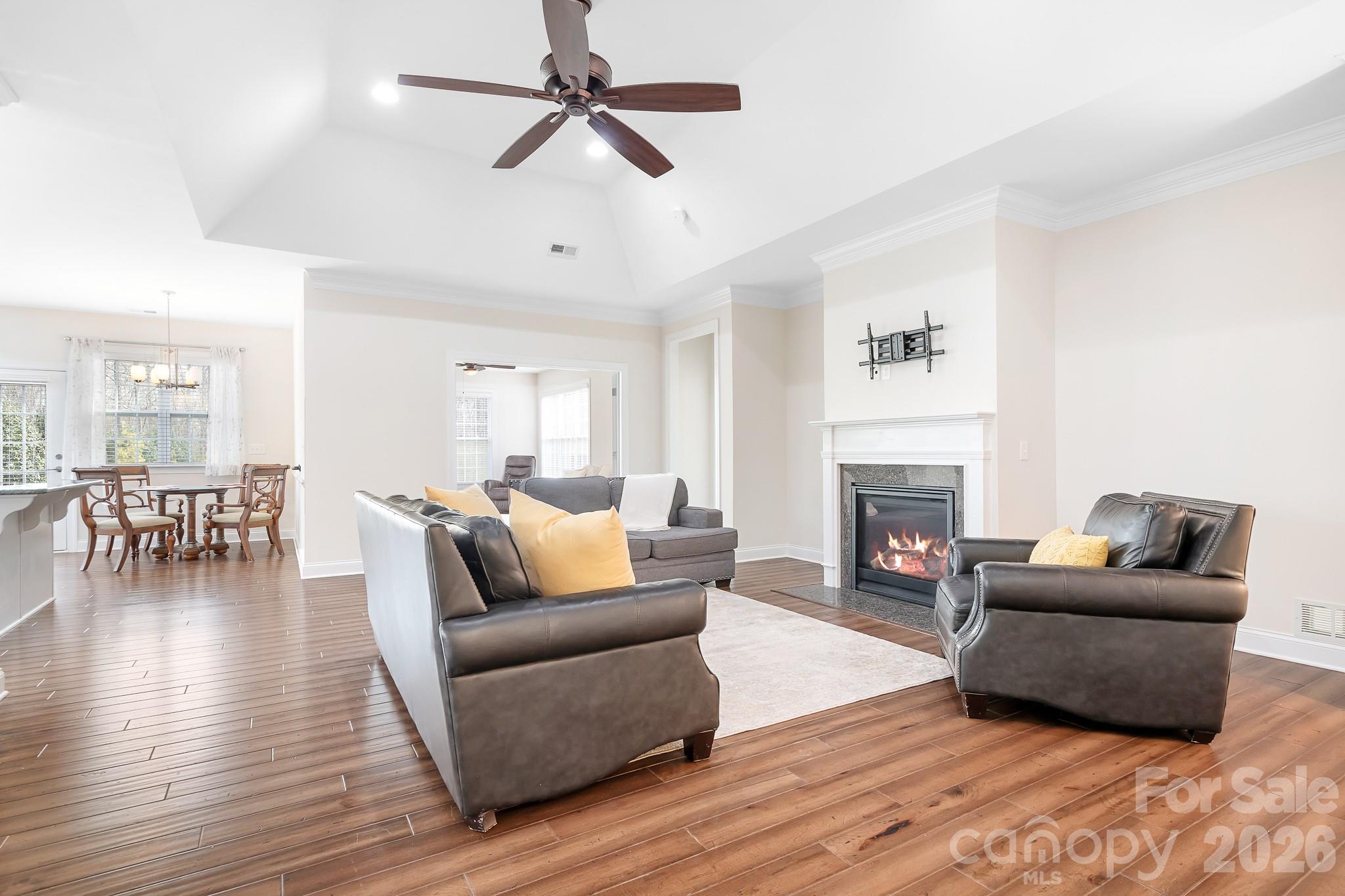 Baileys Glen - Residential