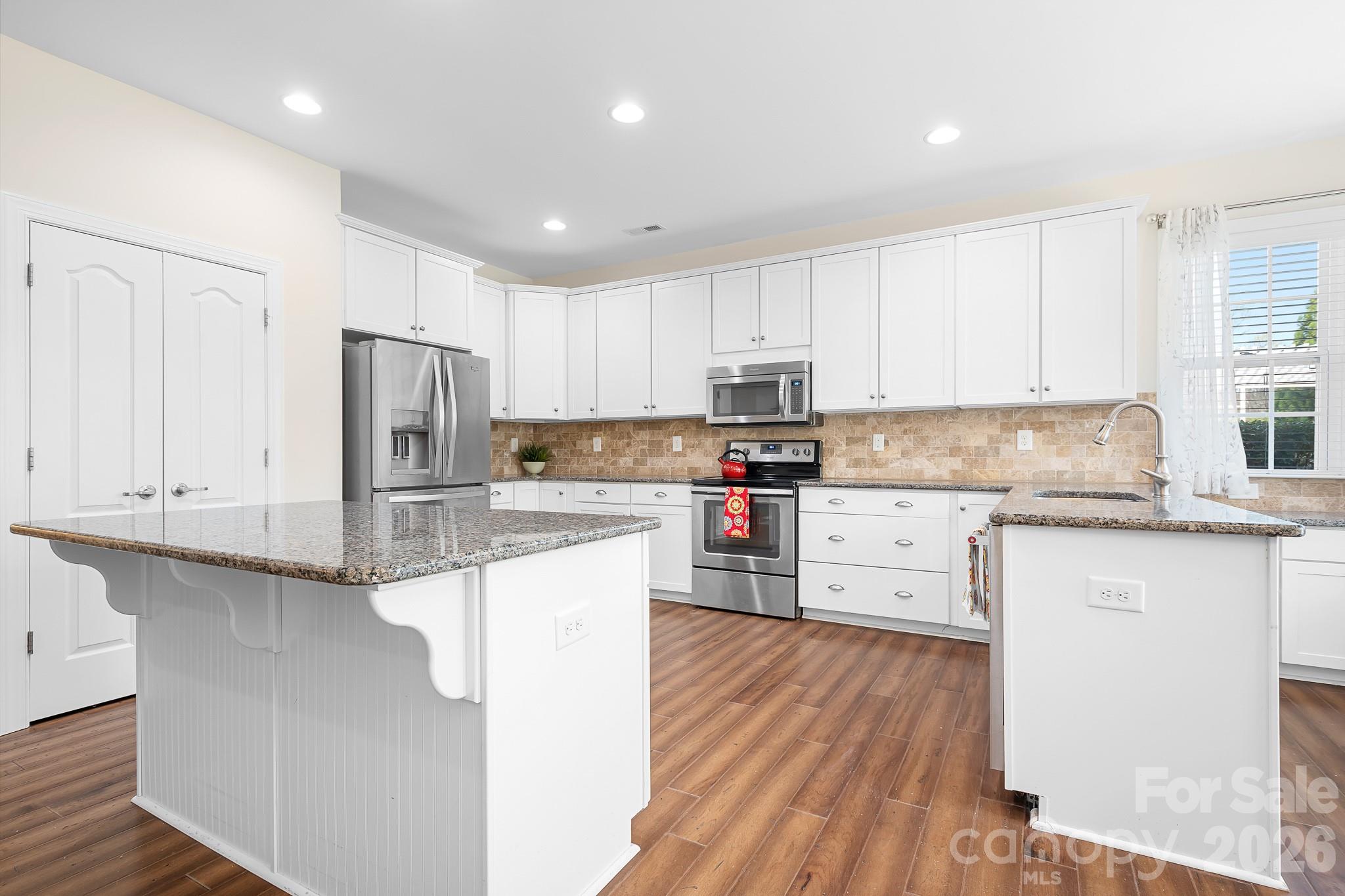 Baileys Glen - Residential