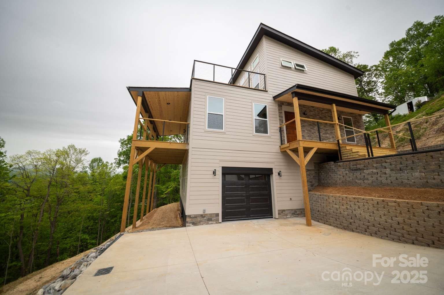 689 Blake Drive