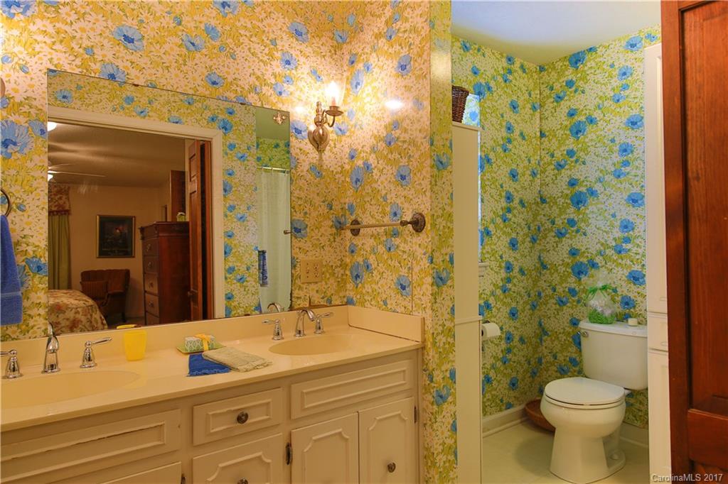 Camelot Woods - Residential