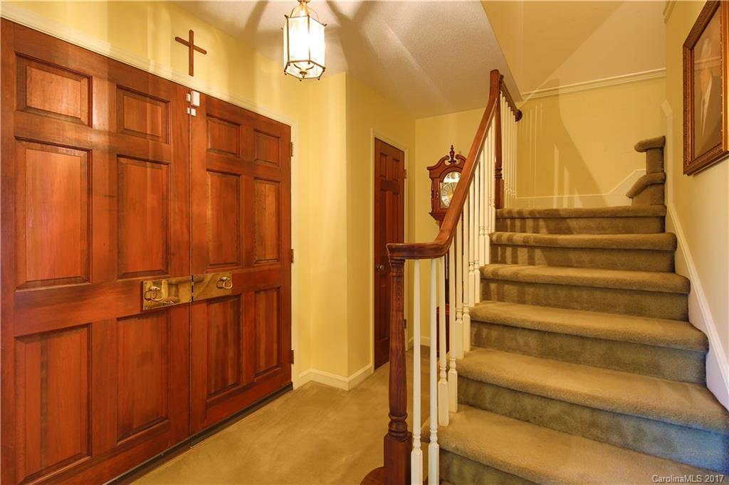 Camelot Woods - Residential