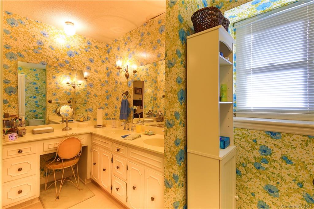 Camelot Woods - Residential