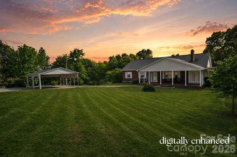 Photo of 3021 Davis Park Road, Gastonia, NC 28052 (MLS # 4380027)