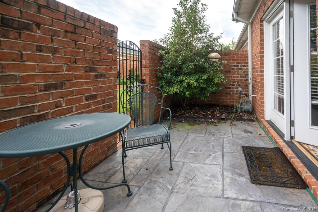 Beacon Knoll - Residential