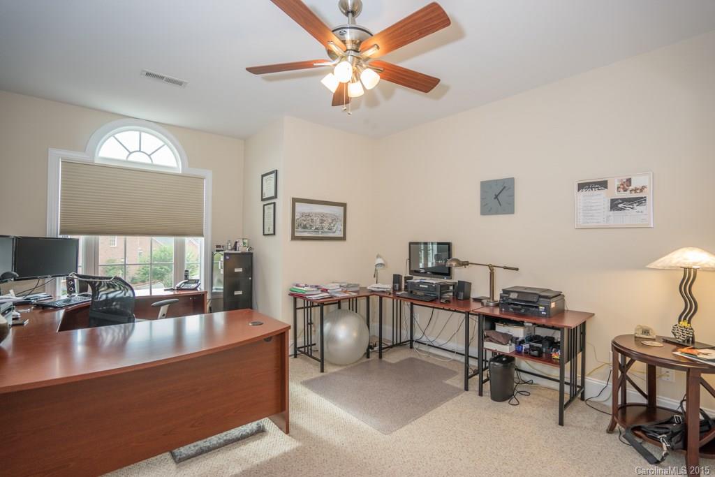 Beacon Knoll - Residential