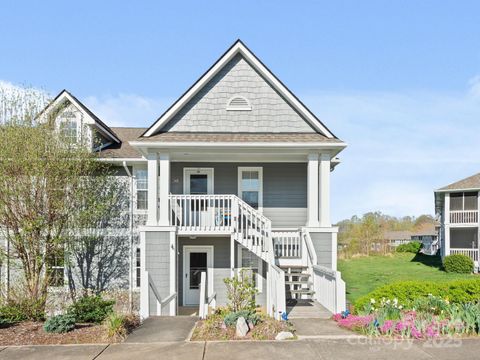 3405 Florham Place Asheville NC 28806