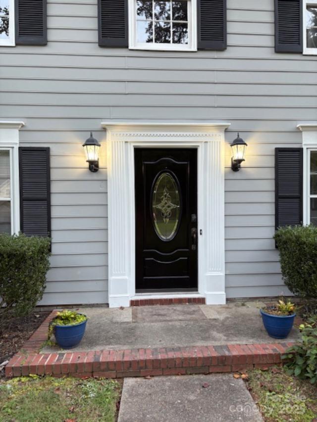 5324 Donnefield Drive