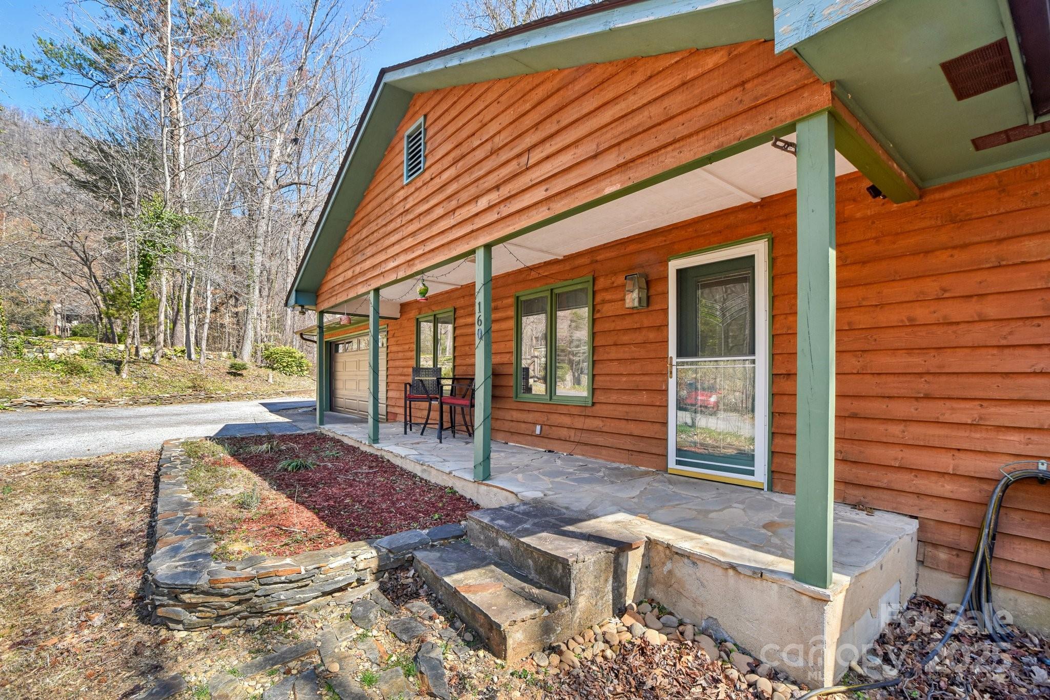 160 Lakota Lane