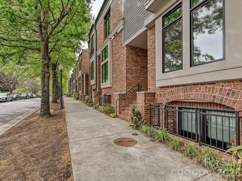 432 E 33rd Street Charlotte NC 28205