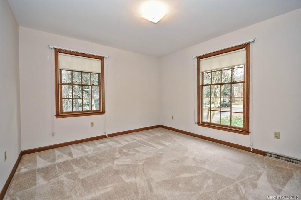 Beverly Woods East - Residential