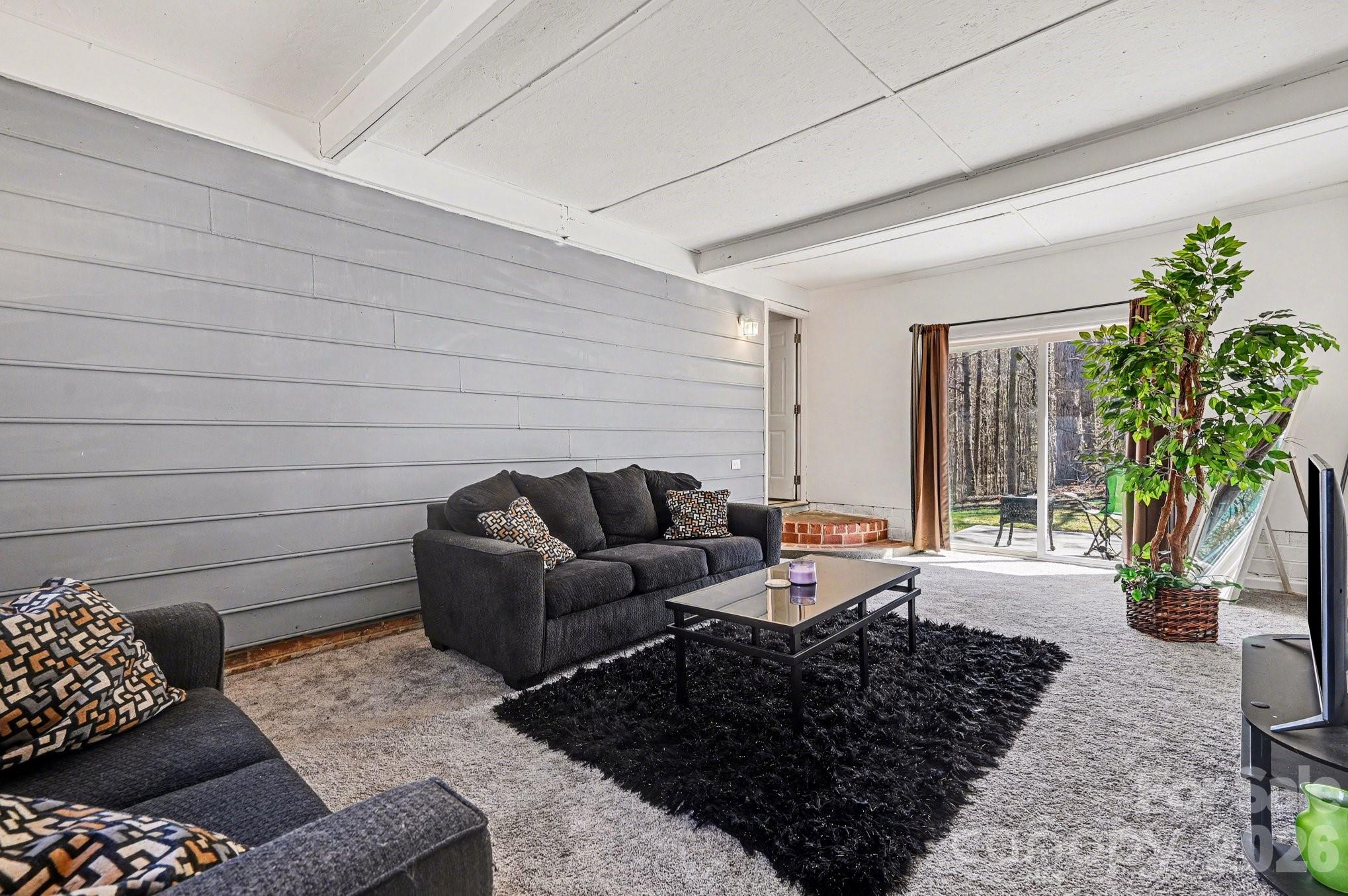 Country Creek - Residential