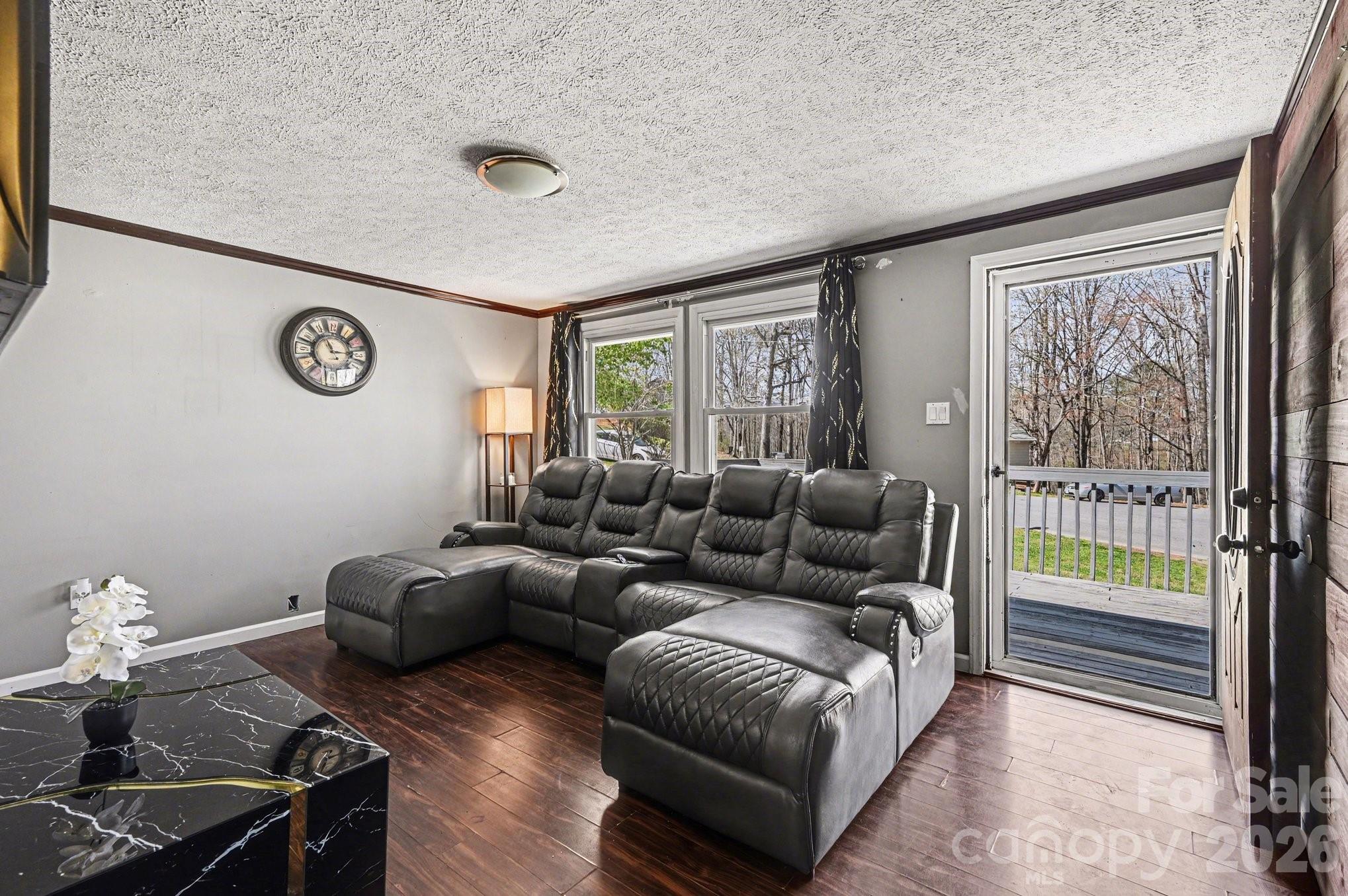 Country Creek - Residential