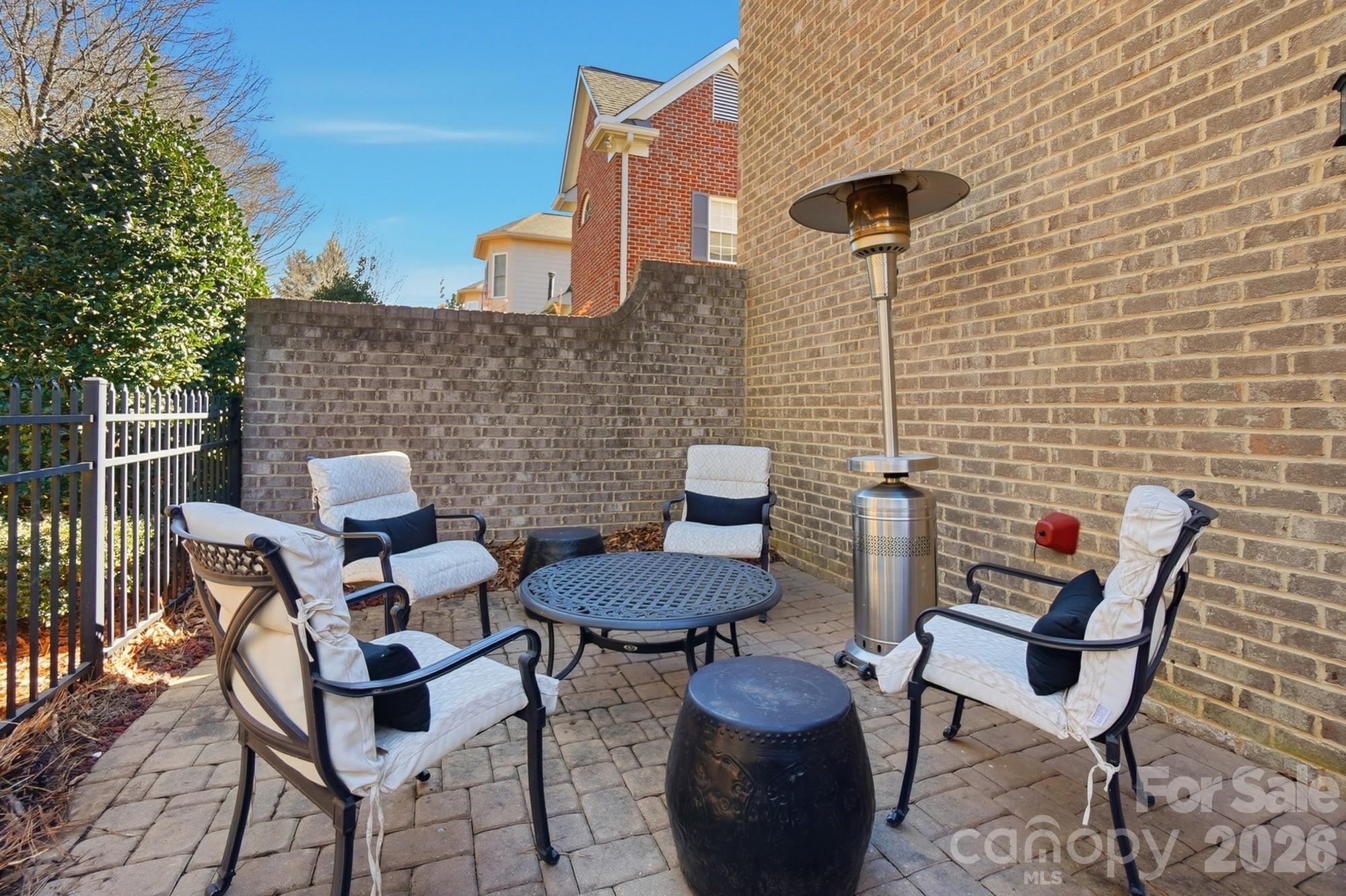 The Gates at Bridgehampton - Residential