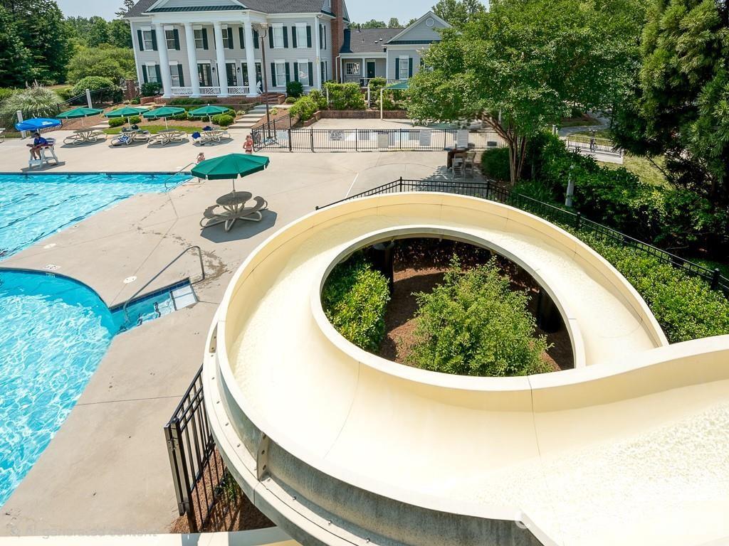 The Gates at Bridgehampton - Residential