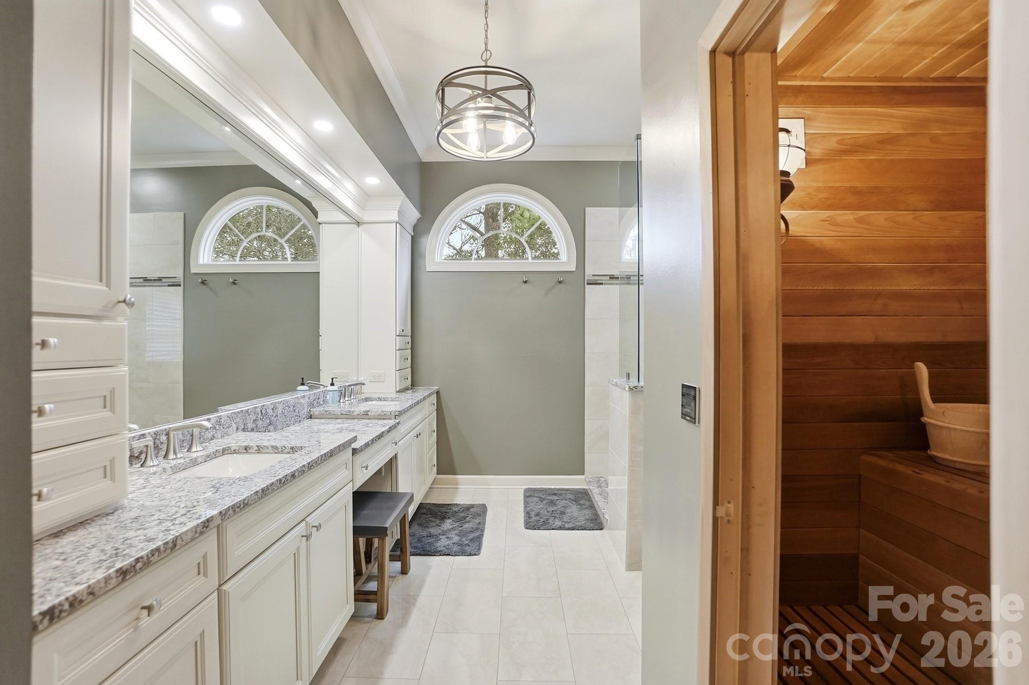 The Gates at Bridgehampton - Residential