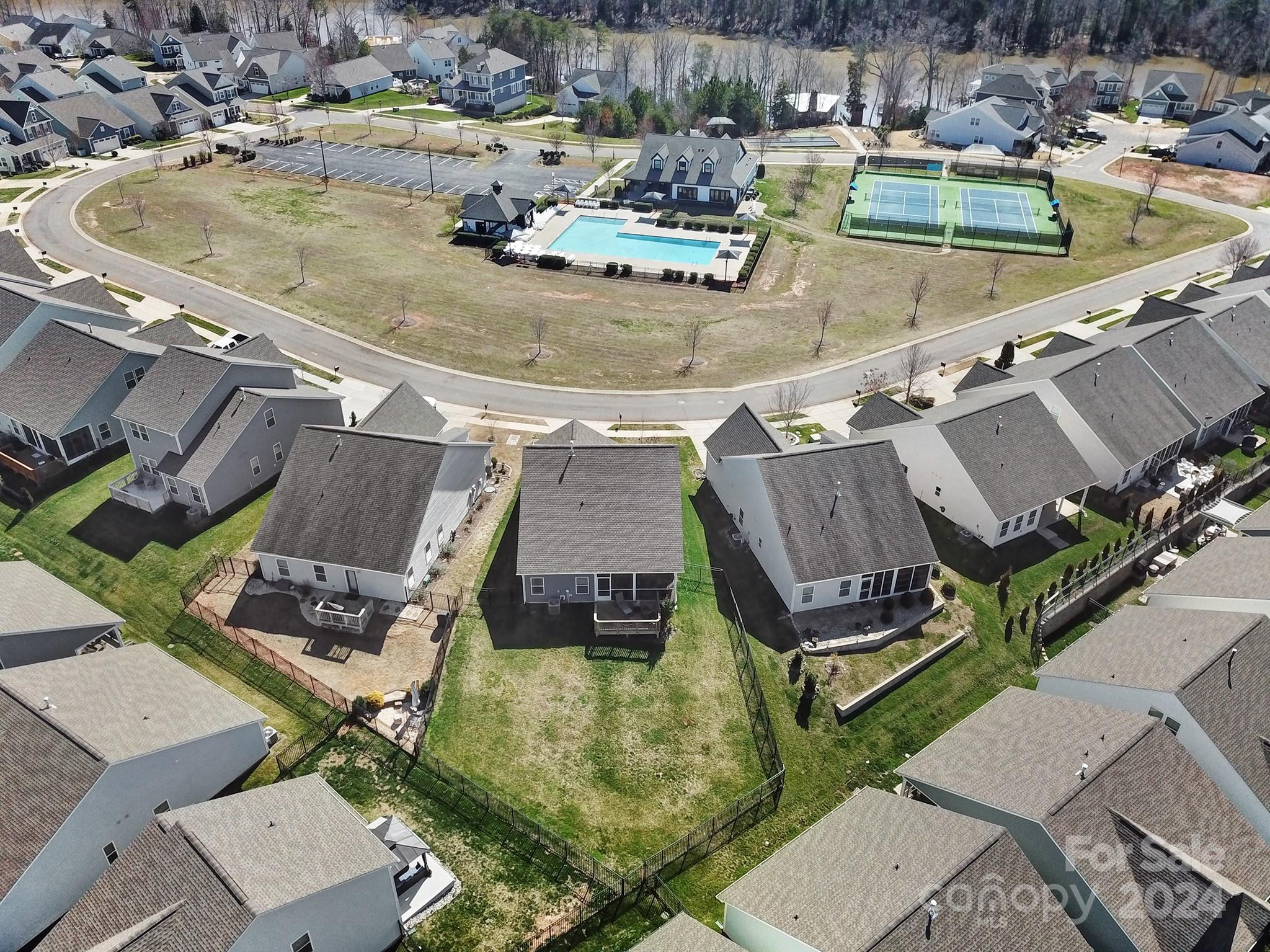 Edgewater - Residential