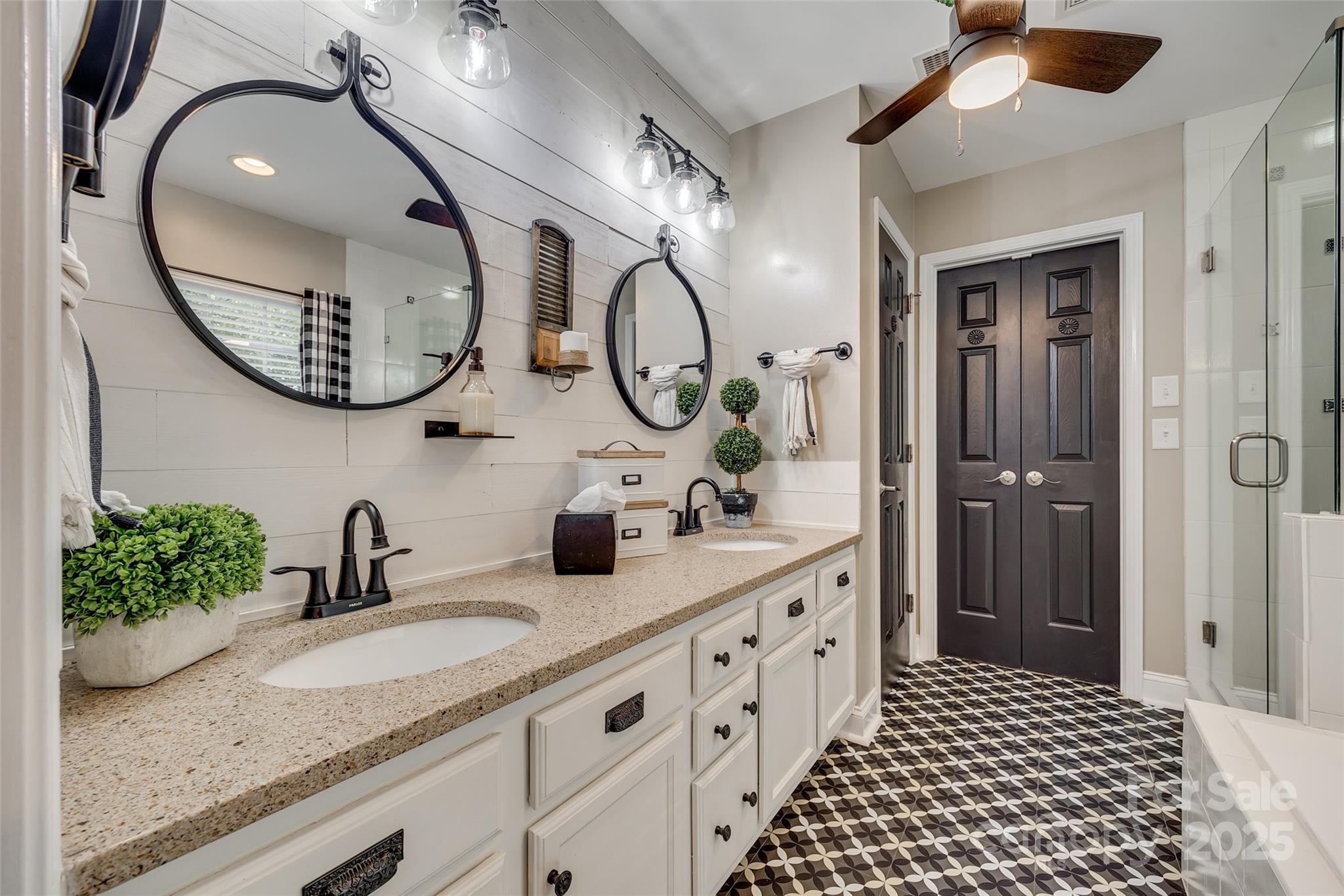 Regent Park - Residential