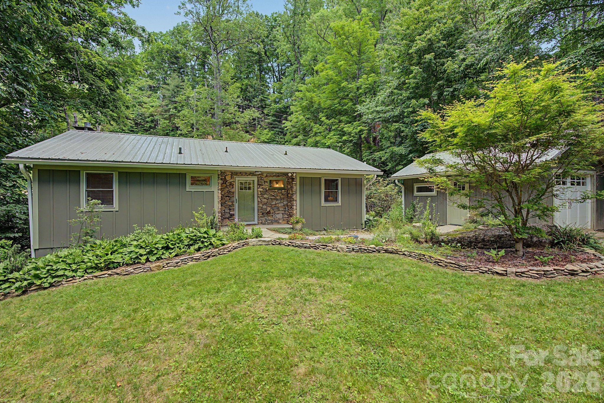 878 Garren Creek Road