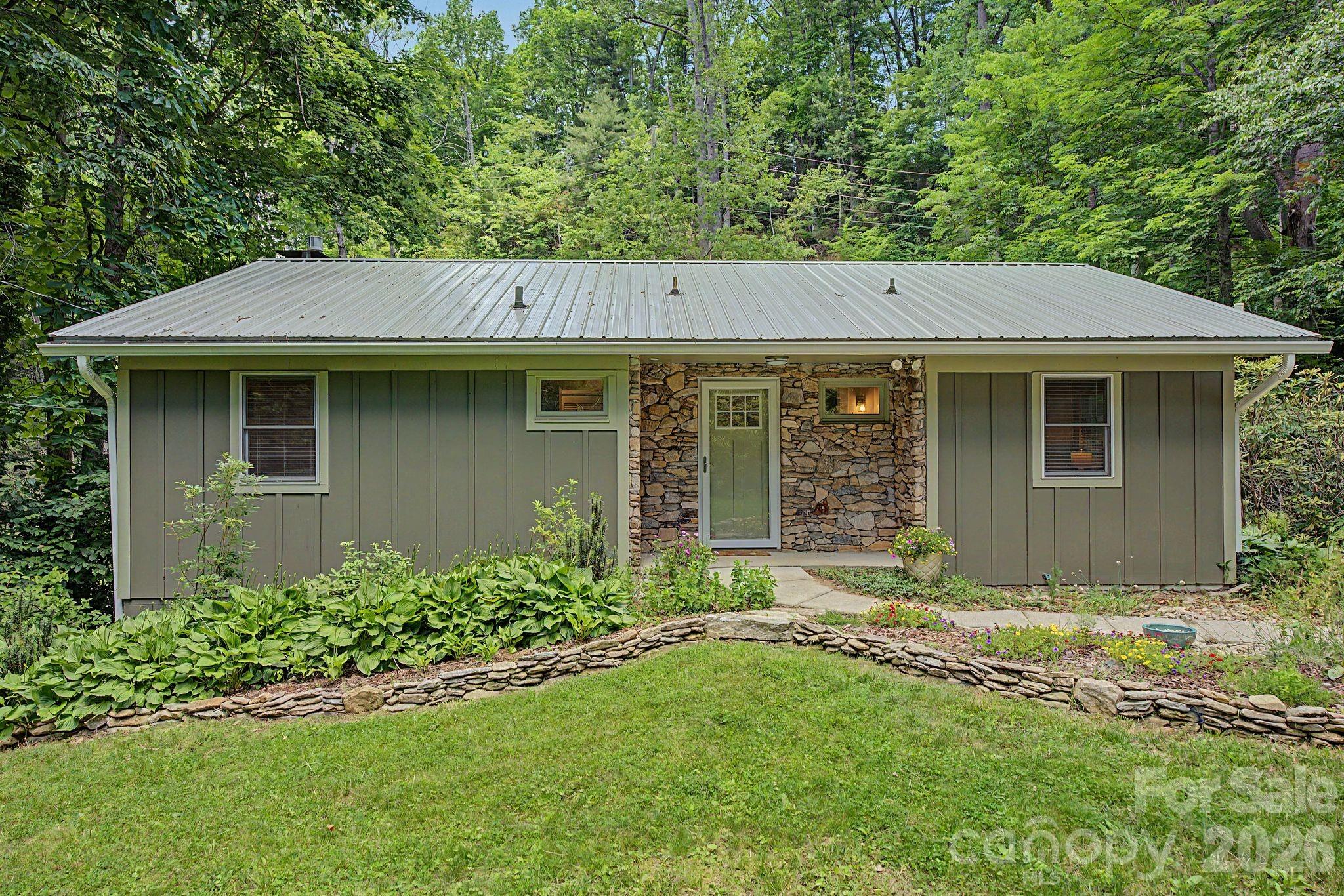 878 Garren Creek Road