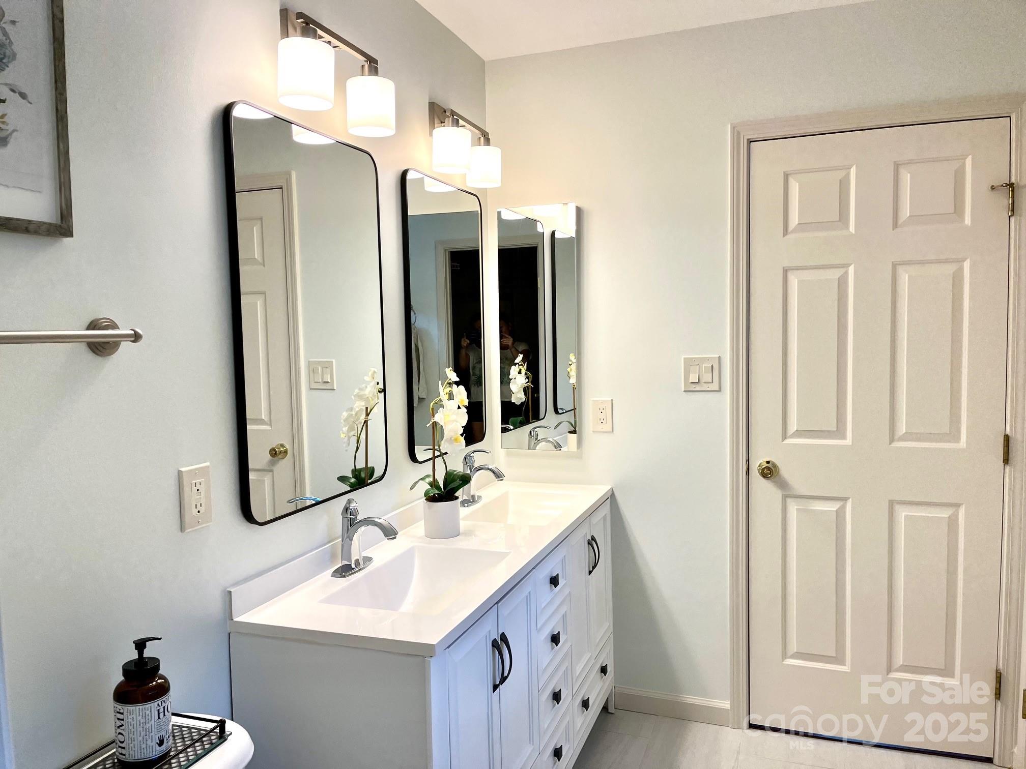 Alexander Ridge - Residential