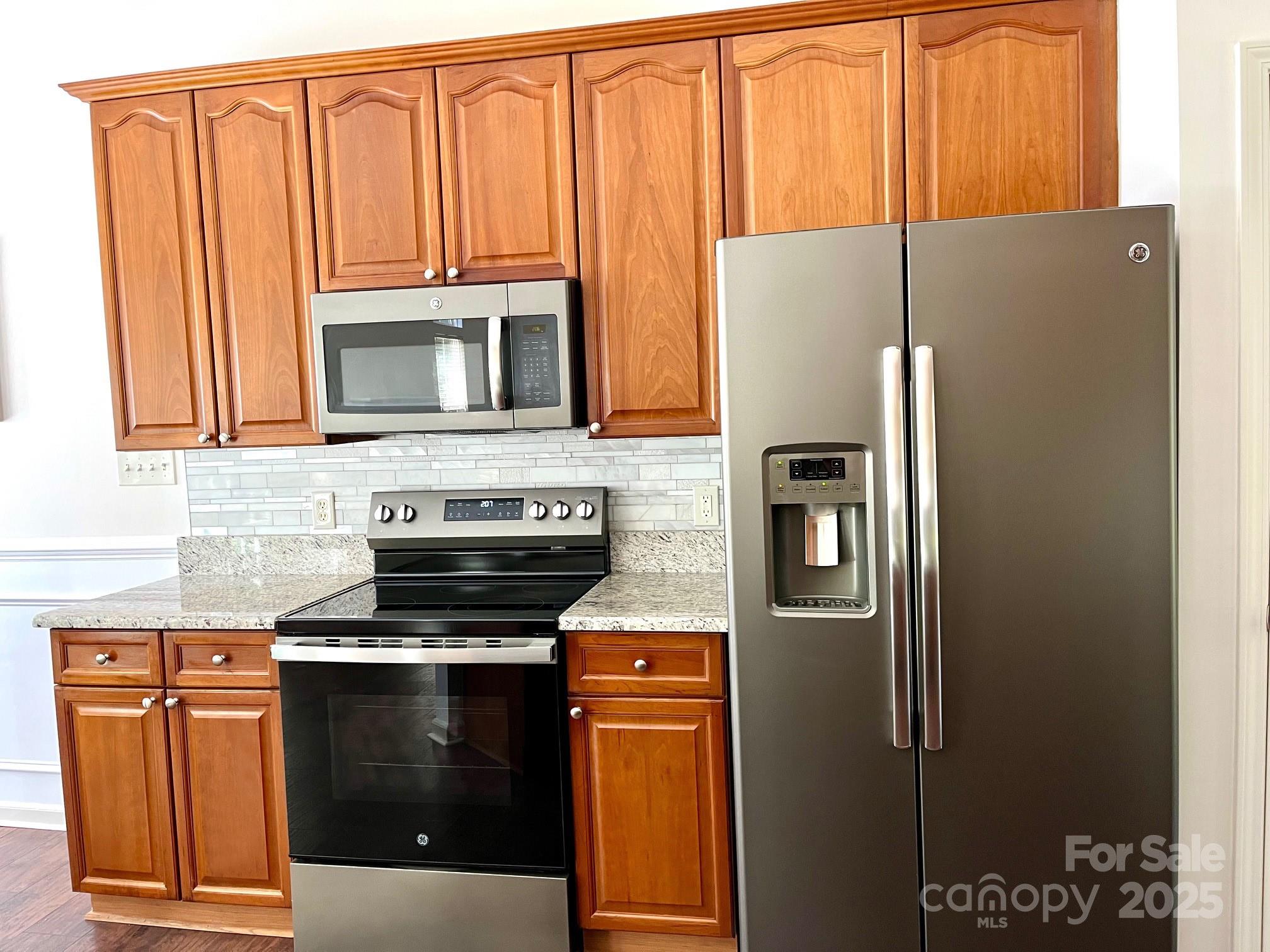 Alexander Ridge - Residential