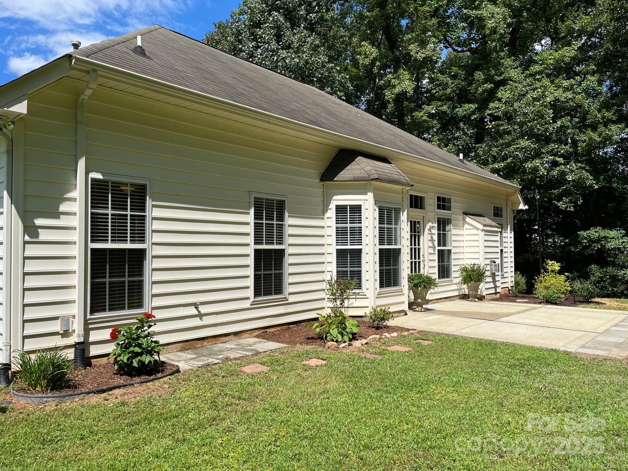 Alexander Ridge - Residential