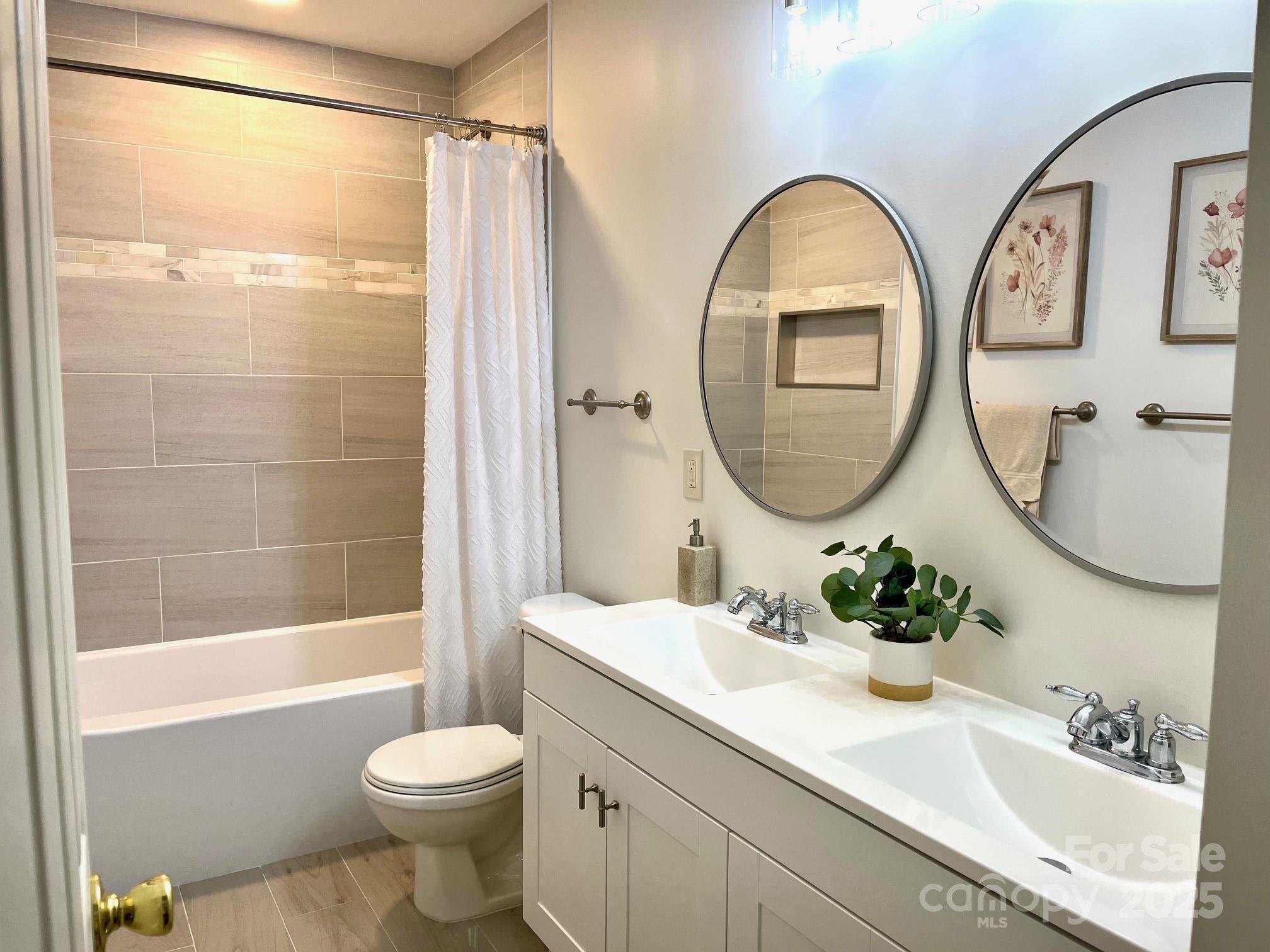 Alexander Ridge - Residential