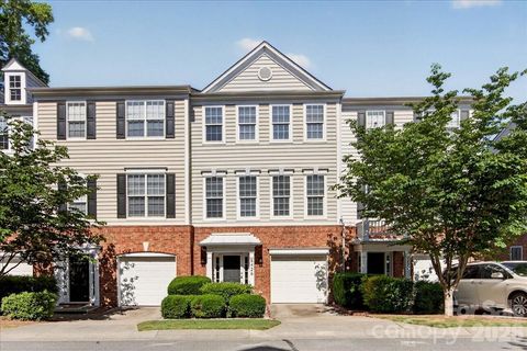 Photo of 5426 Dockery Drive, Charlotte, NC 28209 (MLS # 4384151)