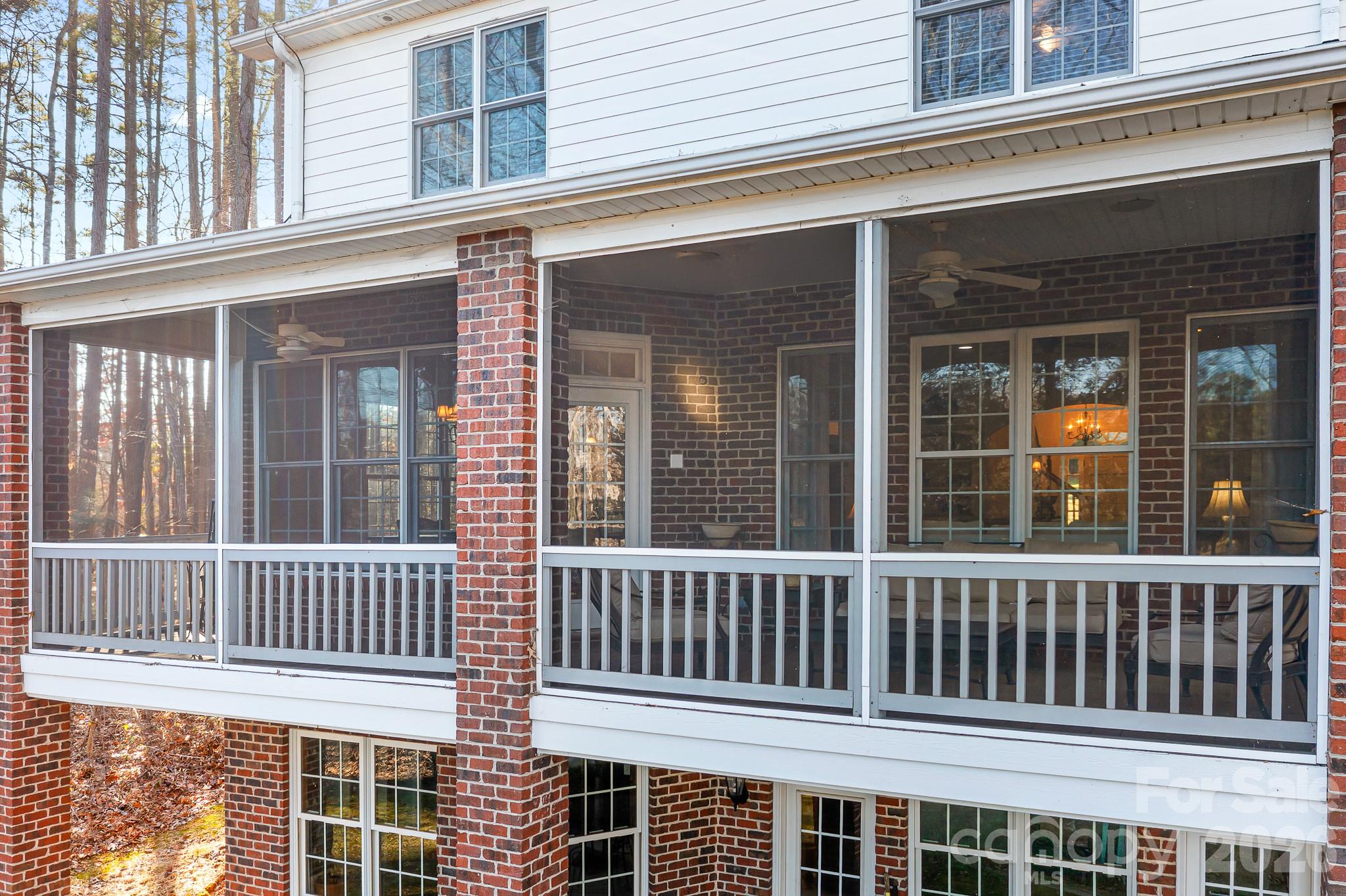 Cowans Ford Country Club - Residential