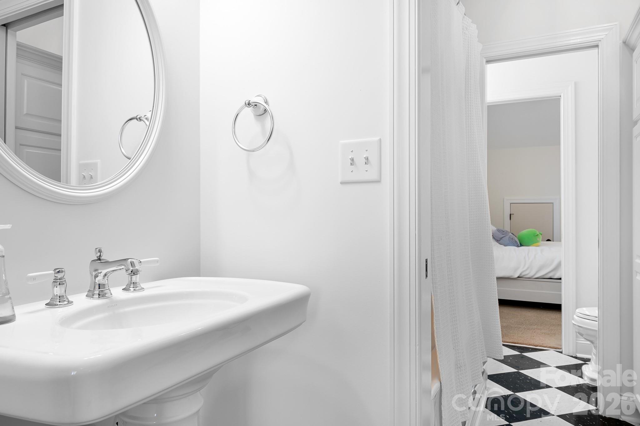 Cowans Ford Country Club - Residential