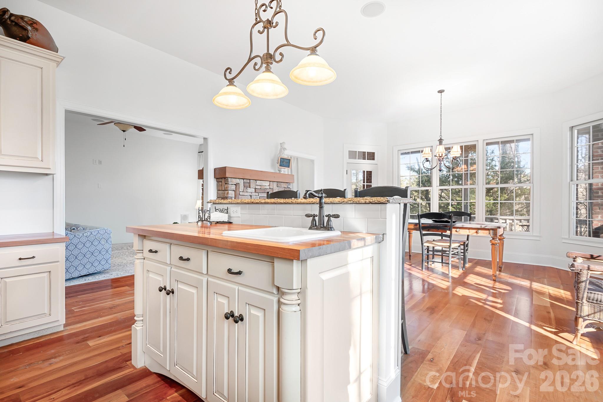 Cowans Ford Country Club - Residential