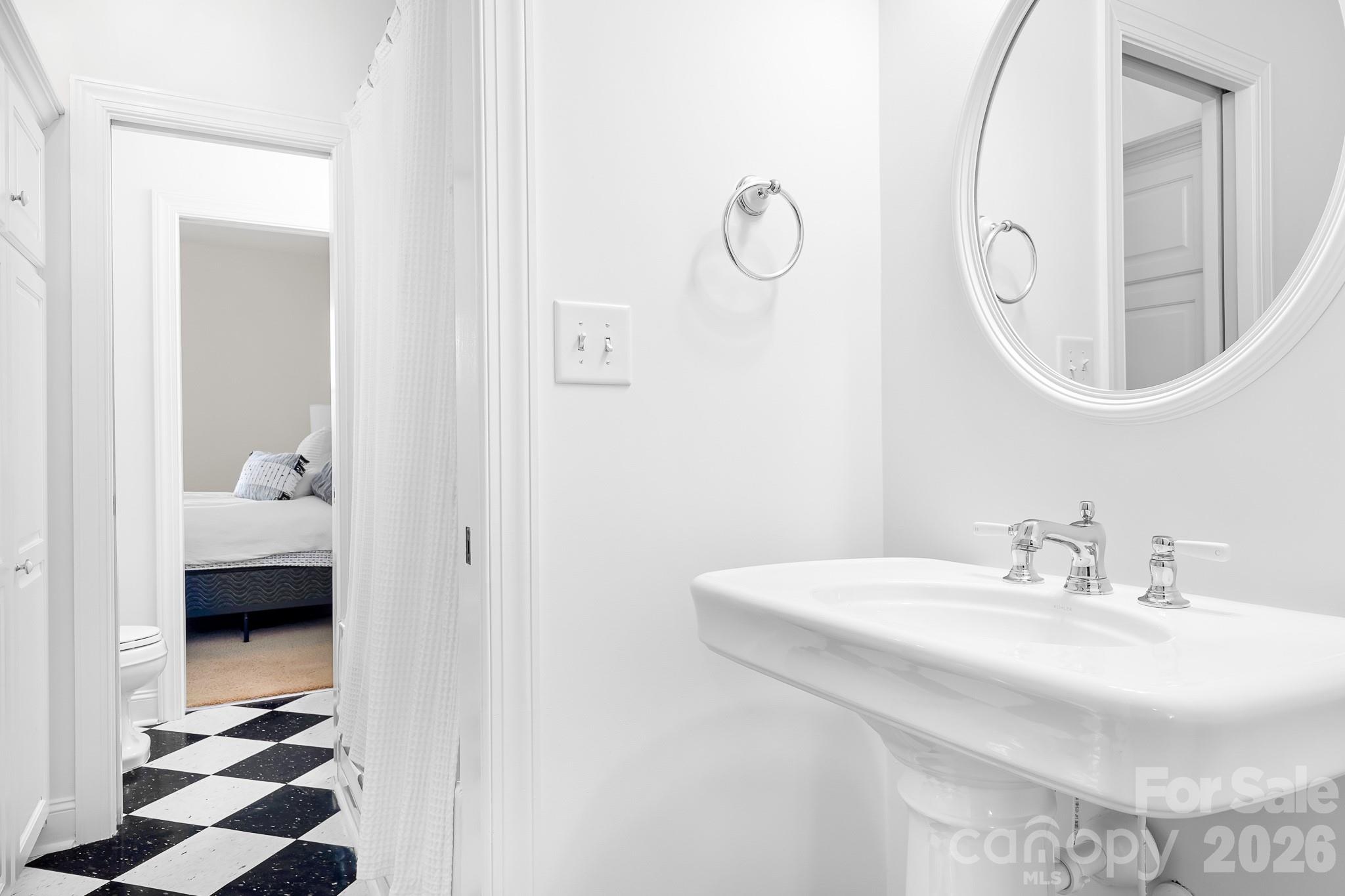 Cowans Ford Country Club - Residential