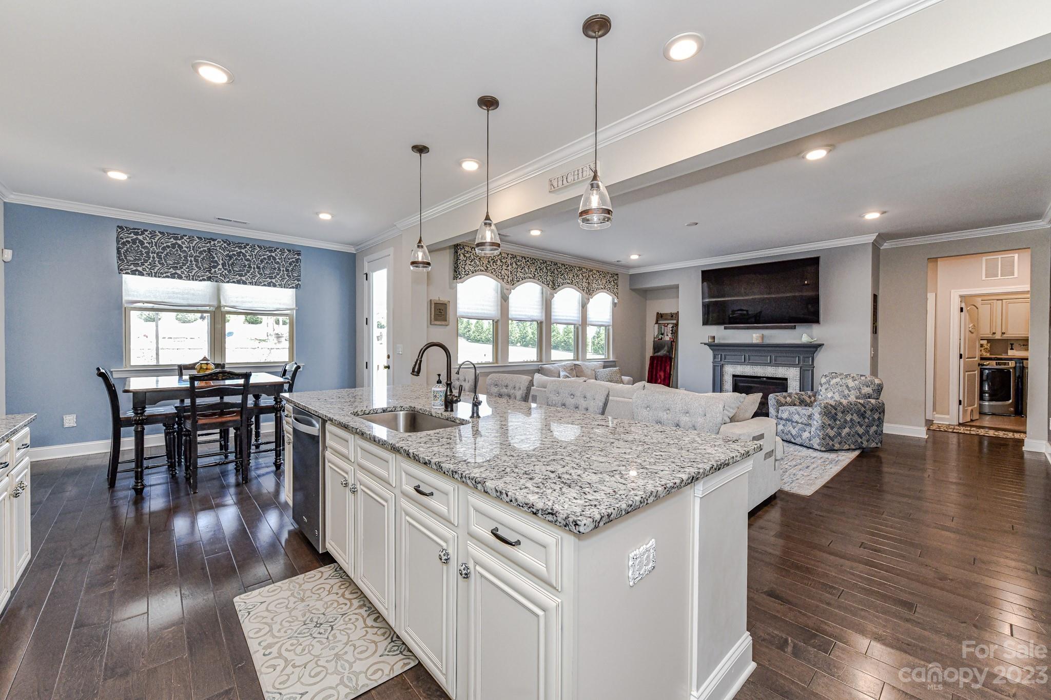 Hollybrook - Residential