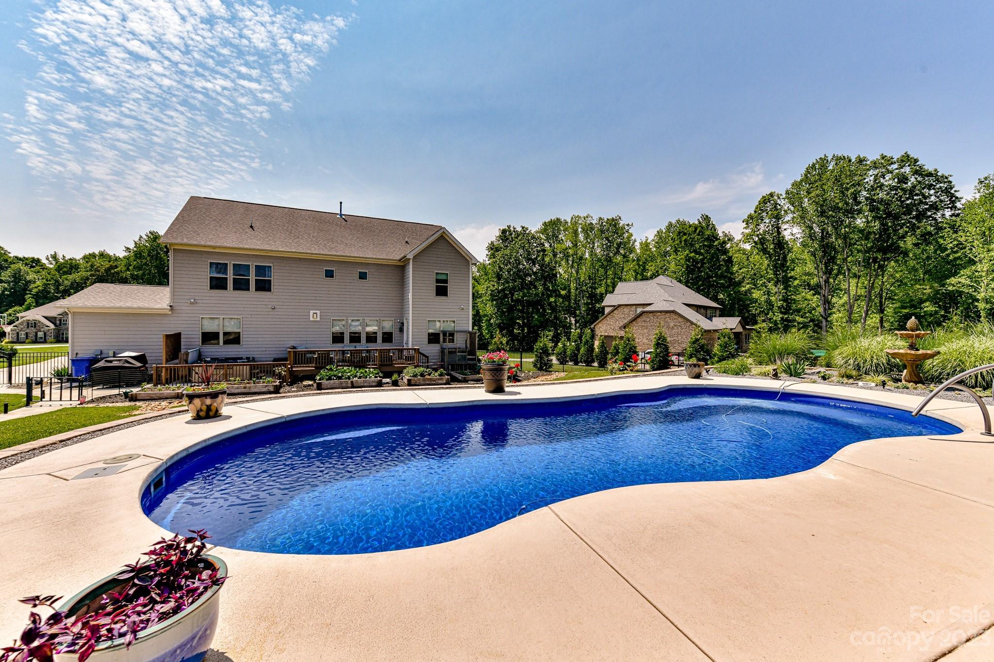 Hollybrook - Residential