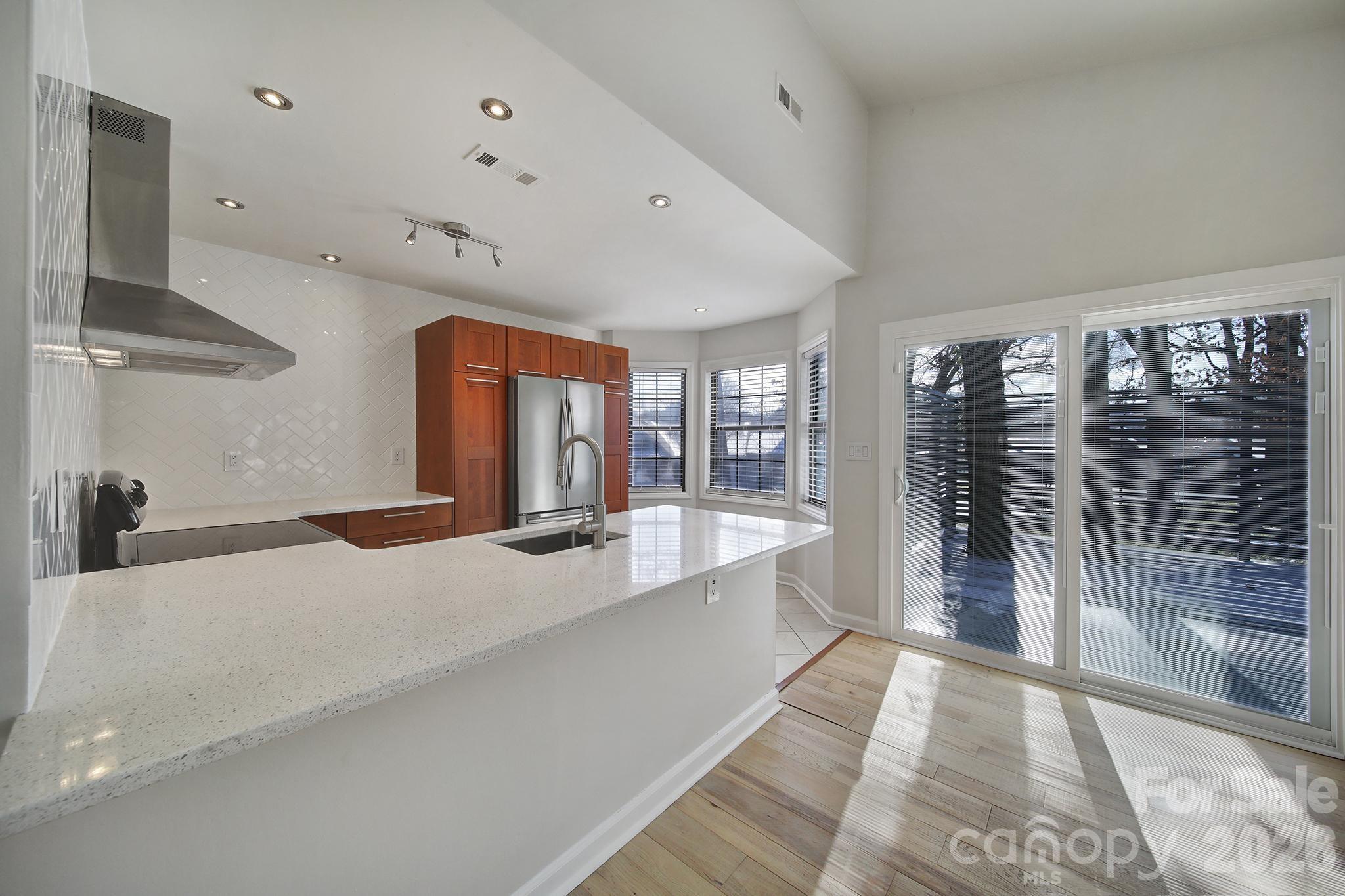 Wood Ridge - Residential