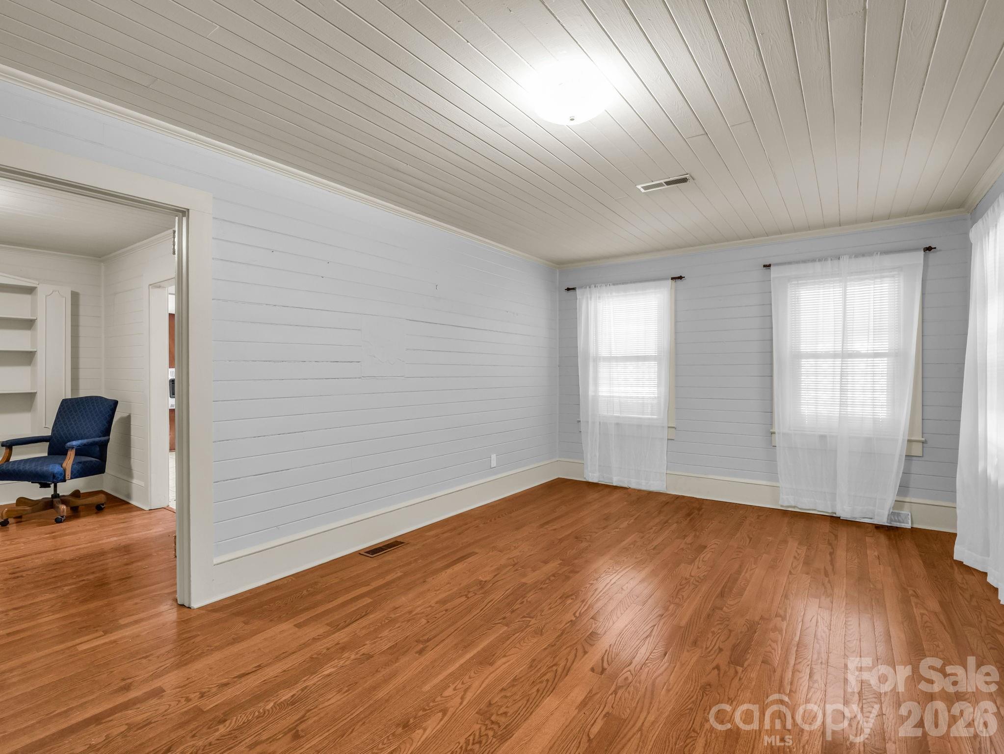 271 Old Ballpark Road