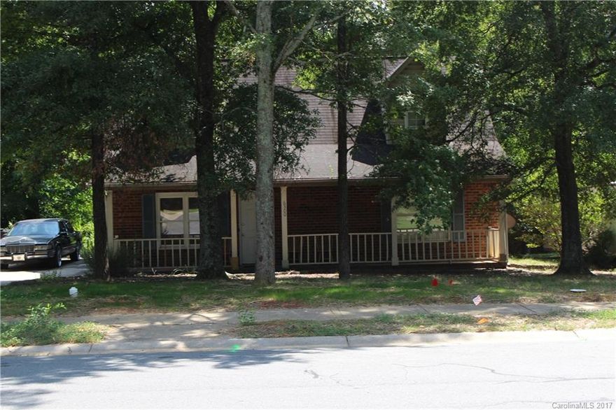 Back on the market!!!! Full brick renovated several years ago.  Seller is in the process of redoing the kitchen / living room floors and paint the interior.