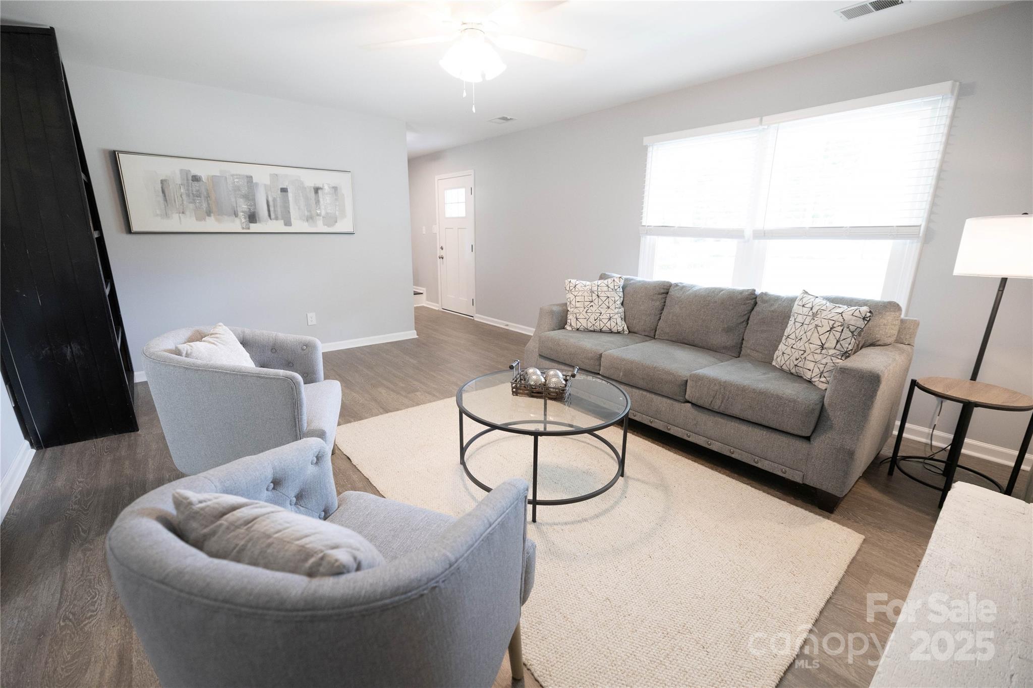 8012 Red Lantern Road