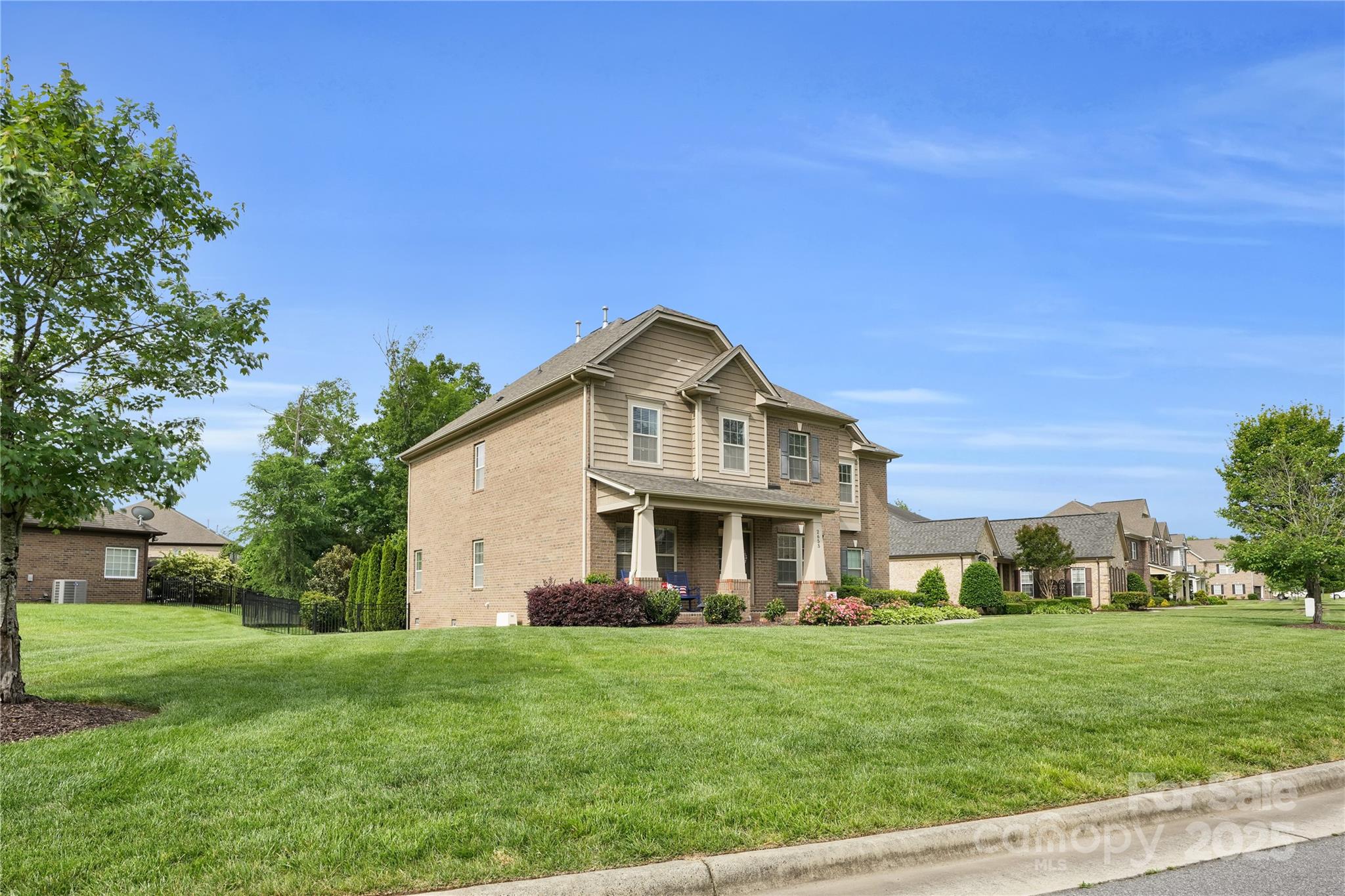 2655 Stonewood View