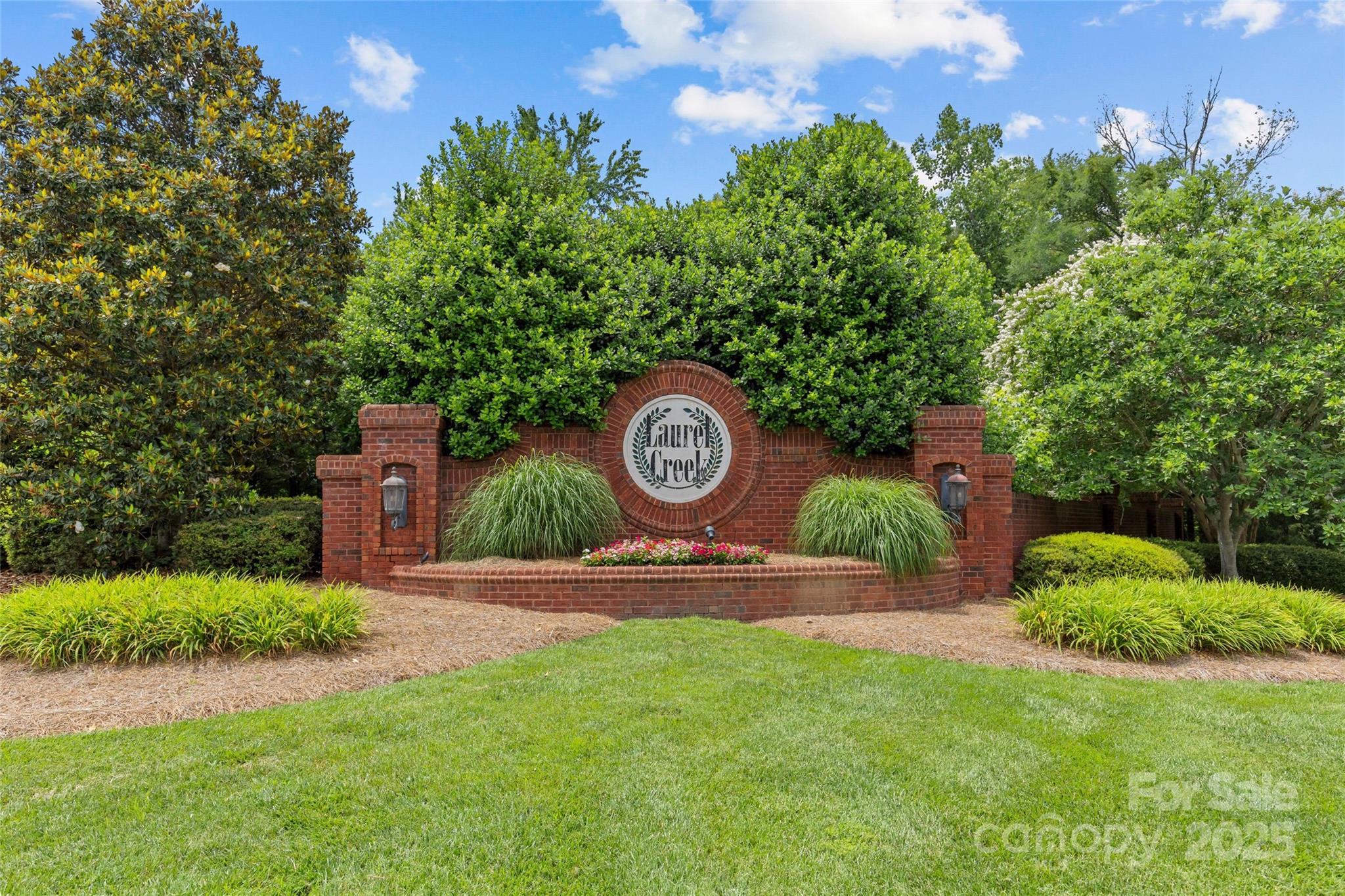 Laurel Creek - Residential