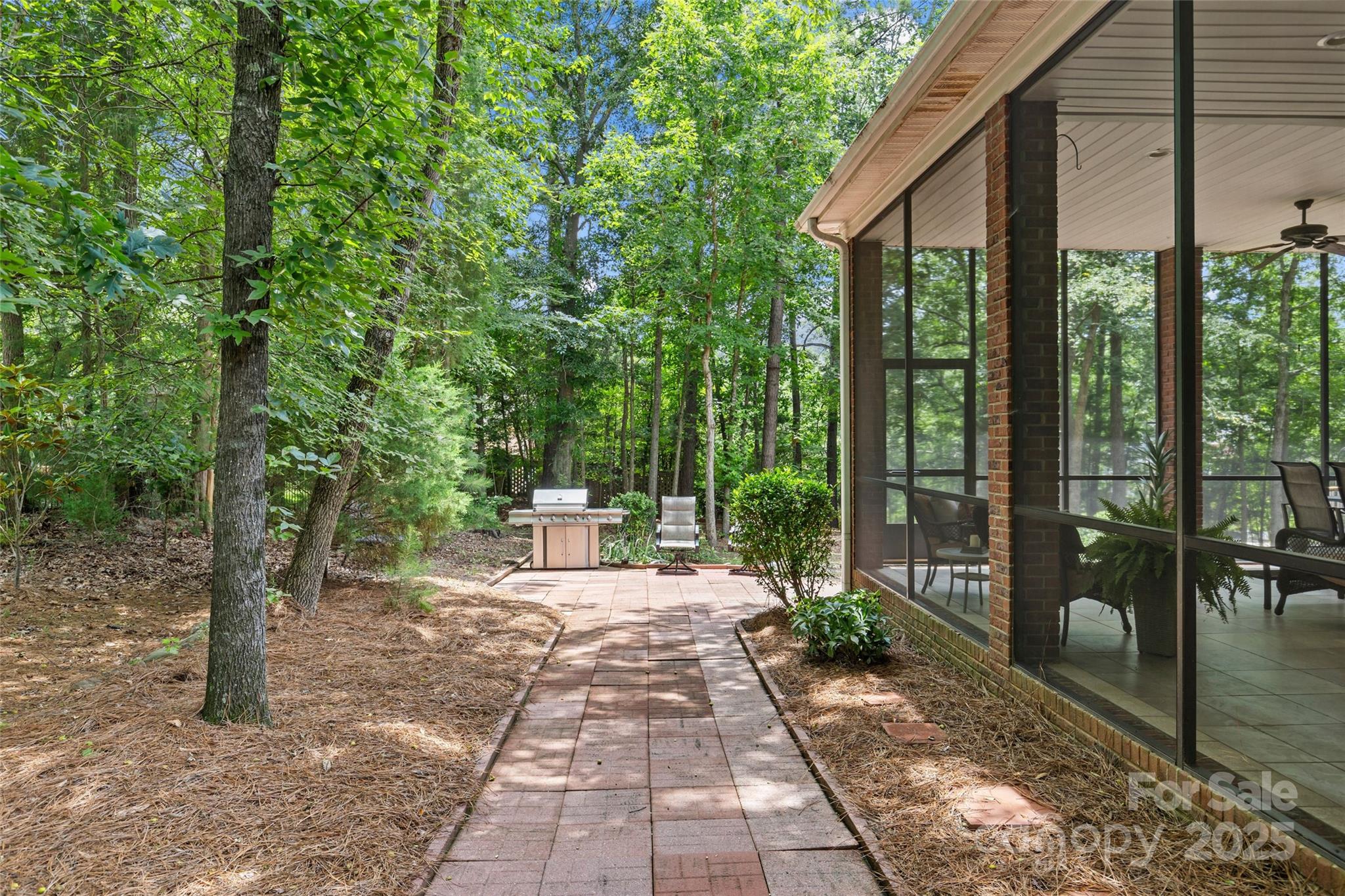 Laurel Creek - Residential